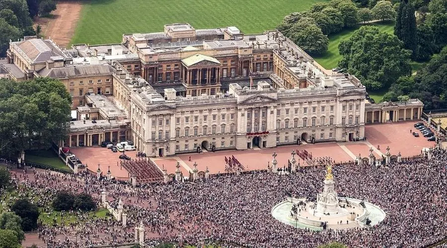 Buckingham Palace