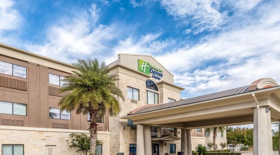 Holiday Inn Express Hotel & Suites Beaumont Northwest