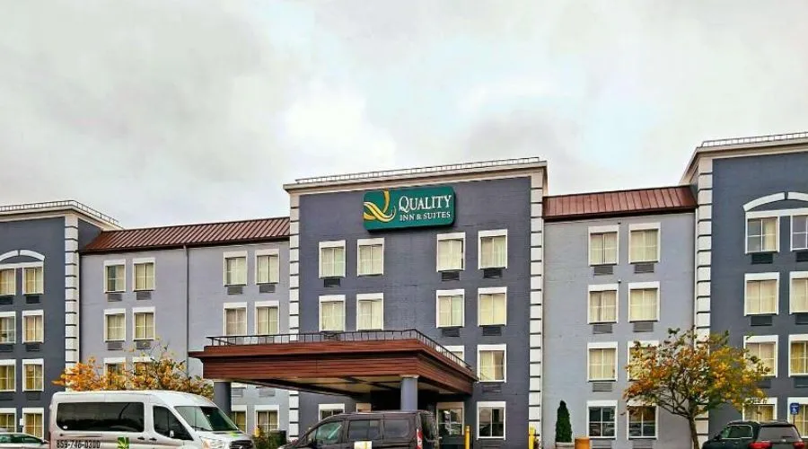 Quality Inn & Suites CVG Airport