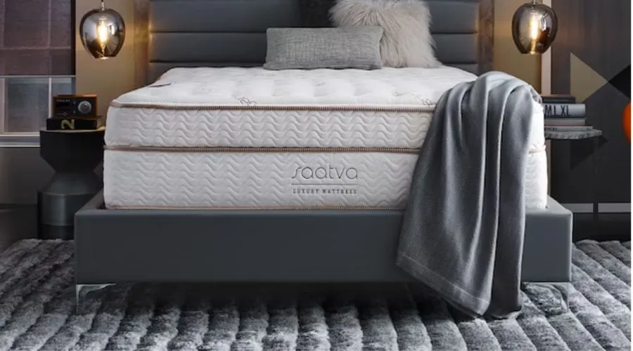 Saatva Classic Queen Sized Mattress