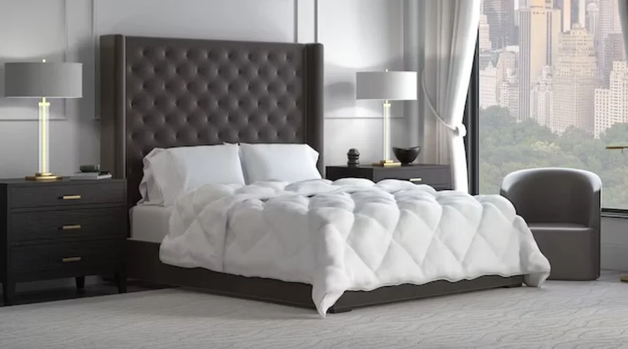 Heavyweight Down Alternative Comforter