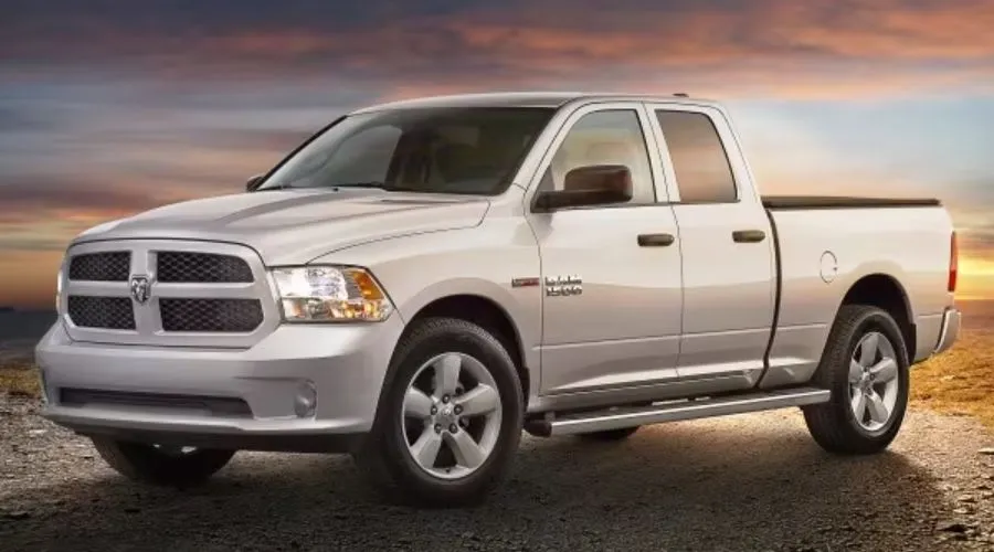 2016 RAM 1500 Big Horn Crew Cab LB 4WD