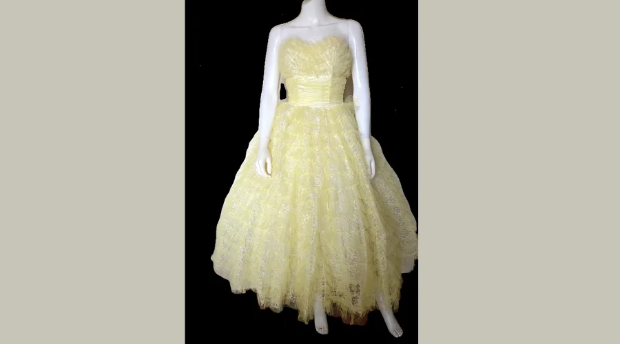 Vintage 1950's strapless yellow tulle cupcake prom formal dresses