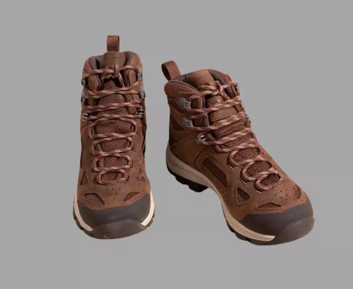 Hiking Boots vs Walking Shoes