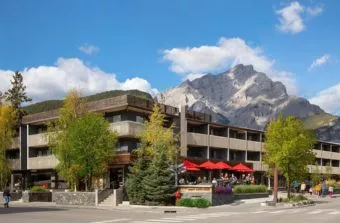 Banff winter accommodation | Savewithnerds