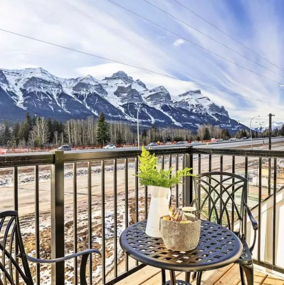 Banff winter accommodation | Savewithnerds