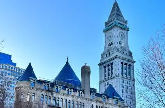 hotels near Parliament Hill Ottawa | Savewithnerds